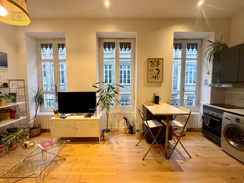 Appartement à vendre à LYON · Maison Conte