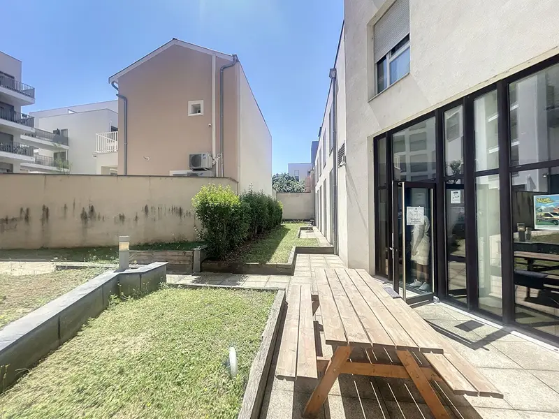 Appartement à vendre à LYON · Maison Conte