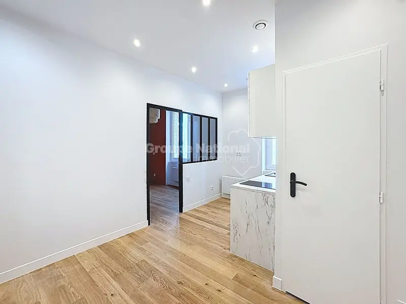 Appartement à vendre à VILLEURBANNE · Maison Conte