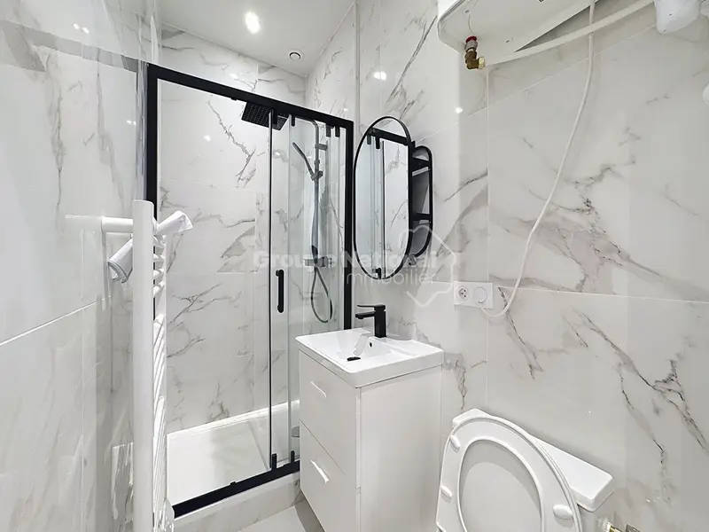 Appartement à vendre à VILLEURBANNE · Maison Conte