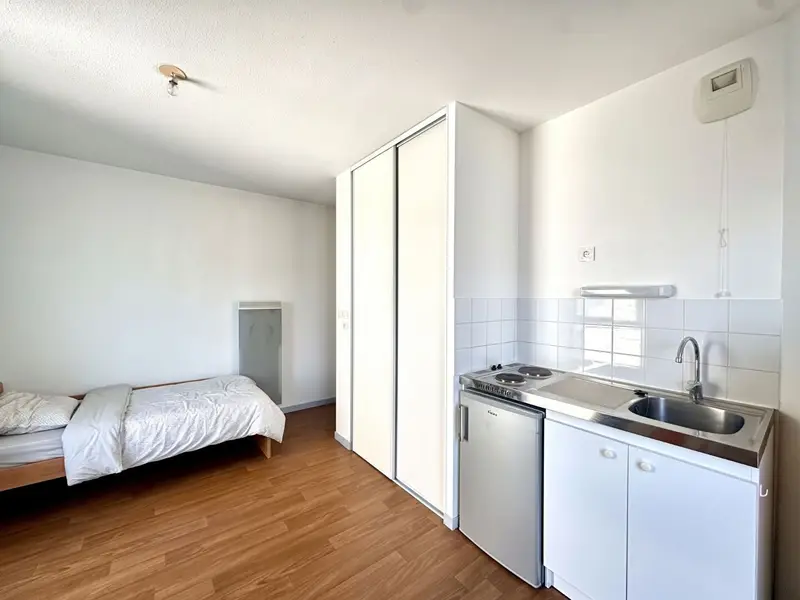 Appartement à vendre à VILLEURBANNE · Maison Conte