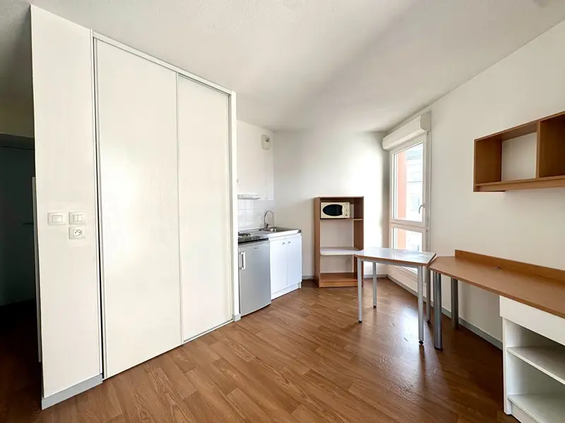 Appartement à vendre à VILLEURBANNE · Maison Conte