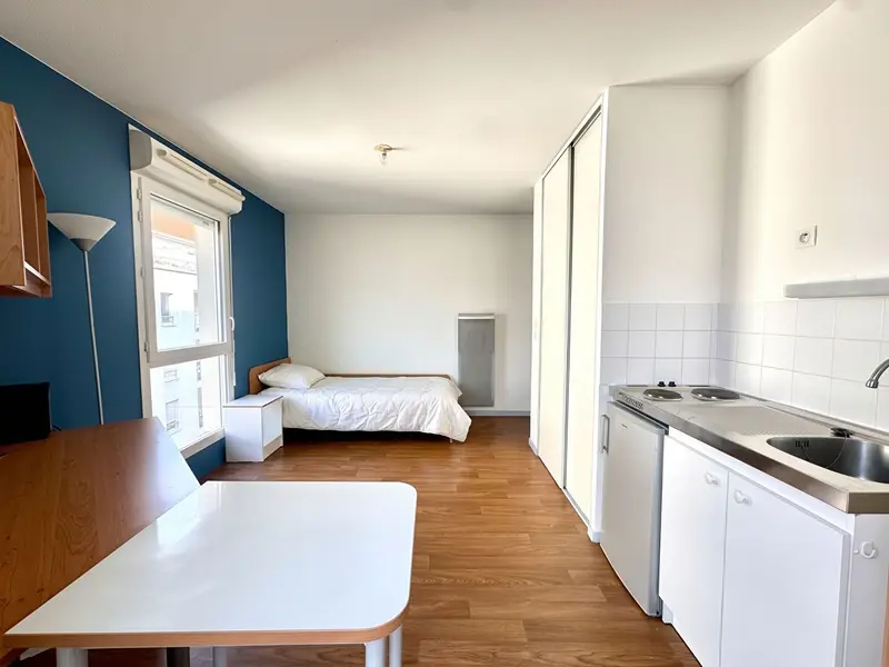 Appartement à vendre à VILLEURBANNE · Maison Conte
