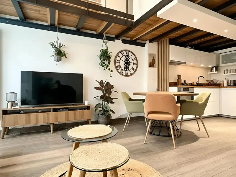 Appartement à vendre à LYON · Maison Conte