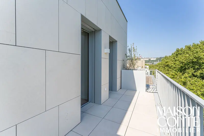 Appartement à vendre à LYON · Maison Conte