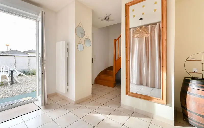 Maison à vendre à MONTLUEL · Maison Conte